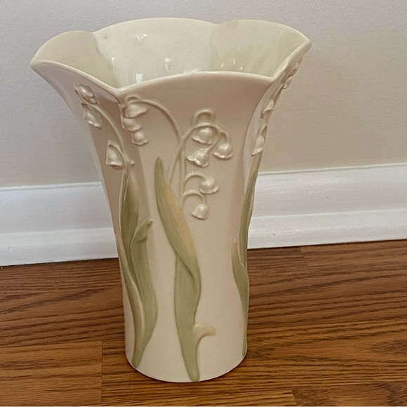 Lenox Other - Lenox Vintage Cream & Green Porcelain Lilly of the Valley Flower Vase
